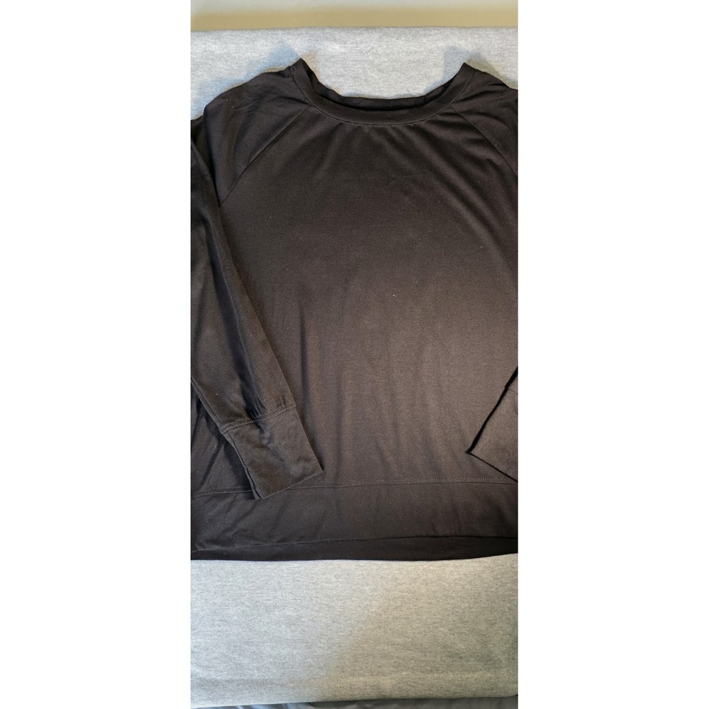 West Loop Women's Pull Over Long Sleeve Shirt Black Size S/M